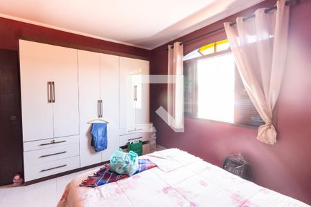 Casa à venda com 300m², 4 quartos e 8 vagas Casa à venda com 300m², 4 quartos e 8 vagasQuarto 4