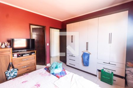 Casa à venda com 300m², 4 quartos e 8 vagas Casa à venda com 300m², 4 quartos e 8 vagasQuarto 4