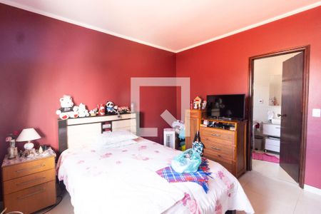 Casa à venda com 300m², 4 quartos e 8 vagas Casa à venda com 300m², 4 quartos e 8 vagasQuarto 4