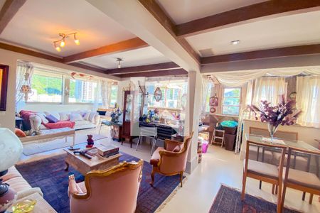 Apartamento à venda com 163m², 2 quartos e 1 vaga Apartamento à venda com 163m², 2 quartos e 1 vagaSala superior