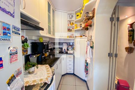 Apartamento à venda com 163m², 2 quartos e 1 vaga Apartamento à venda com 163m², 2 quartos e 1 vagaCozinha