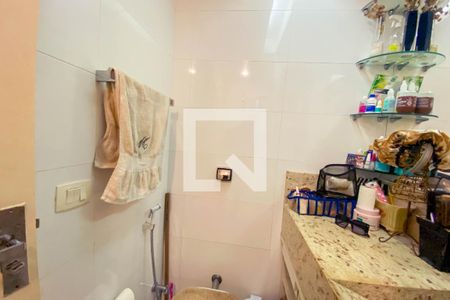 Apartamento à venda com 163m², 2 quartos e 1 vaga Apartamento à venda com 163m², 2 quartos e 1 vagaBanheiro social