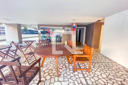 Apartamento à venda com 163m², 2 quartos e 1 vaga Apartamento à venda com 163m², 2 quartos e 1 vagaÁrea comum