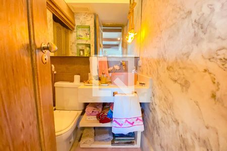 Apartamento à venda com 163m², 2 quartos e 1 vaga Apartamento à venda com 163m², 2 quartos e 1 vagaBanheiro superior