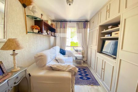 Apartamento à venda com 163m², 2 quartos e 1 vaga Apartamento à venda com 163m², 2 quartos e 1 vagaSala