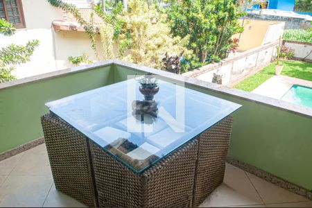 Casa para alugar com 922m², 4 quartos e 3 vagasvaranda