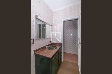 Casa à venda com 113m², 2 quartos e 1 vagaBanheiro