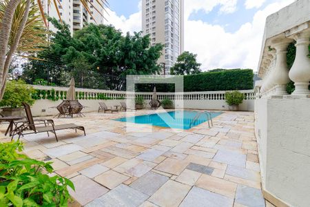 Apartamento à venda com 189m², 3 quartos e 2 vagasPiscina