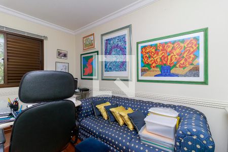 Apartamento à venda com 189m², 3 quartos e 2 vagasEscritório