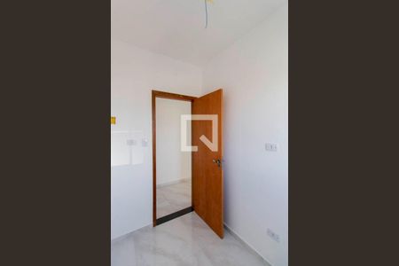 Quarto 1 de apartamento para alugar com 2 quartos, 41m² em Jardim Popular, São Paulo