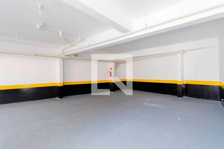 Garagem  de apartamento para alugar com 2 quartos, 41m² em Jardim Popular, São Paulo