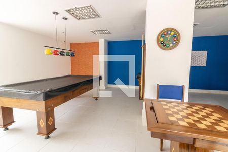 Apartamento para alugar com 50m², 2 quartos e 1 vagaÁrea comum - Salão de Jogos