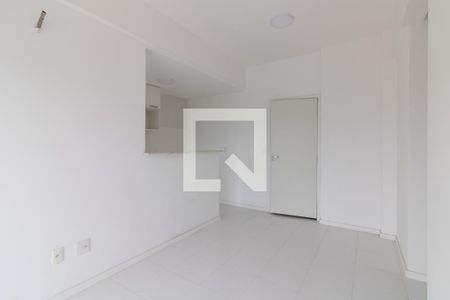 Sala de apartamento para alugar com 2 quartos, 50m² em Barra da Tijuca, Rio de Janeiro