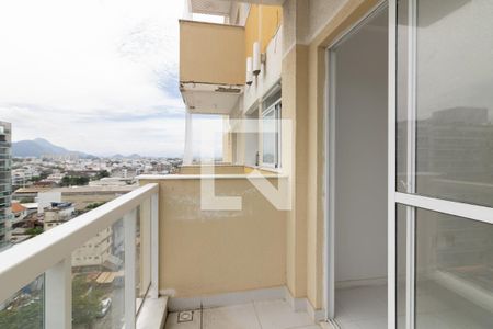 Varanda de apartamento para alugar com 2 quartos, 50m² em Barra da Tijuca, Rio de Janeiro
