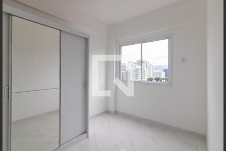 Suíte de apartamento para alugar com 2 quartos, 50m² em Barra da Tijuca, Rio de Janeiro