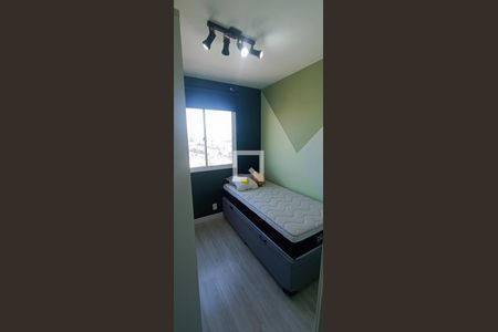 Quarto 1 de apartamento para alugar com 2 quartos, 42m² em Jardim Novo Taboão, São Paulo