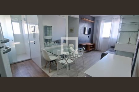 Sala de apartamento para alugar com 2 quartos, 42m² em Jardim Novo Taboão, São Paulo