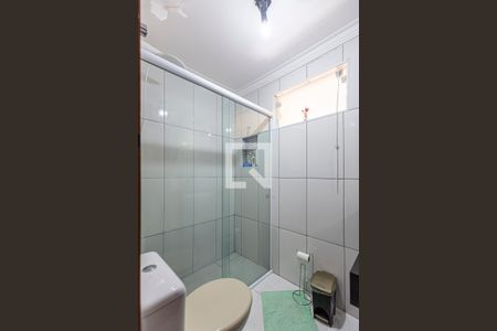 Casa à venda com 200m², 2 quartos e 2 vagasBanheiro