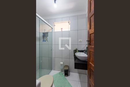 Casa à venda com 200m², 2 quartos e 2 vagasBanheiro