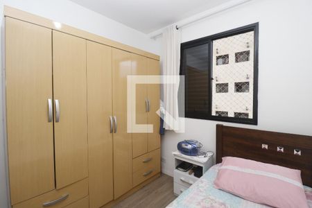 Apartamento à venda com 87m², 3 quartos e 1 vagaQuarto 2