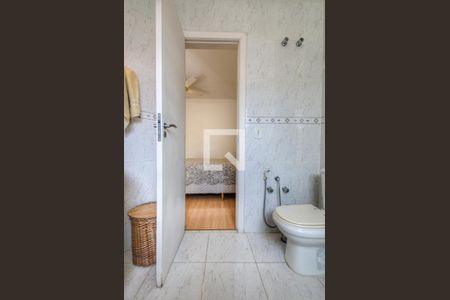 Casa de condomínio à venda com 260m², 4 quartos e 4 vagasQuarto 1 - Suíte