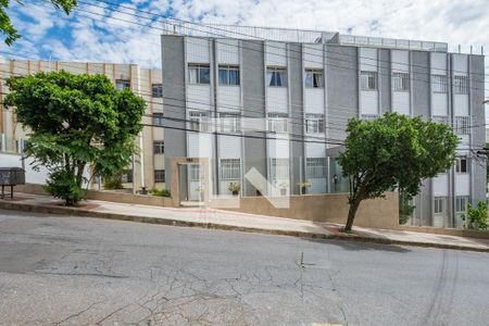 Apartamento para alugar com 88m², 3 quartos e 1 vagaFachada