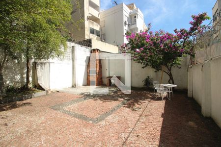 Apartamento à venda com 37m², 1 quarto e sem vagaQuintal