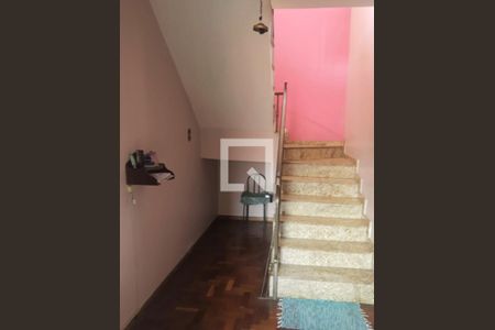 Casa à venda com 5 quartos, 170m² em Paraíso, Belo Horizonte