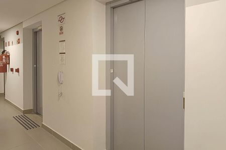Studio para alugar com 32m², 1 quarto e sem vagaÁrea comum