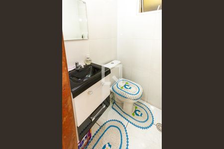 Casa à venda com 174m², 2 quartos e 6 vagas Casa à venda com 174m², 2 quartos e 6 vagasLavabo