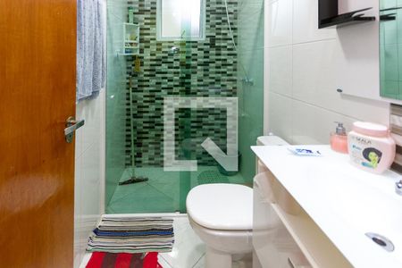 Casa à venda com 174m², 2 quartos e 6 vagas Casa à venda com 174m², 2 quartos e 6 vagasBanheiro da Suite