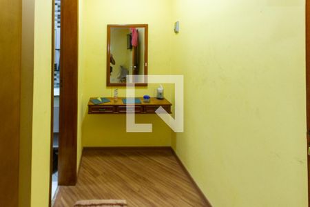 Casa à venda com 174m², 2 quartos e 6 vagas Casa à venda com 174m², 2 quartos e 6 vagasBanheiro da Suite