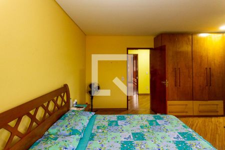 Casa à venda com 174m², 2 quartos e 6 vagas Casa à venda com 174m², 2 quartos e 6 vagasSuite