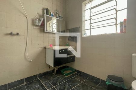 Banheiro  de casa à venda com 4 quartos, 179m² em Sumaré, São Paulo