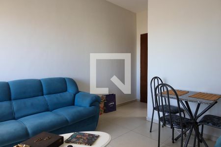 Sala de apartamento para alugar com 2 quartos, 55m² em Caiçara-adelaide, Belo Horizonte
