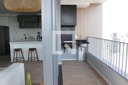 Salas e Varanda de apartamento para alugar com 2 quartos, 96m² em Pinheiros, São Paulo