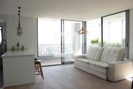 Sala de Estar de apartamento à venda com 2 quartos, 96m² em Pinheiros, São Paulo