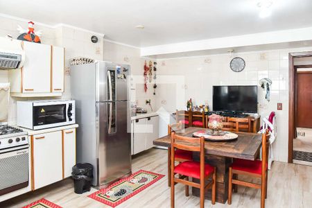 Casa à venda com 400m², 5 quartos e 4 vagasCozinha