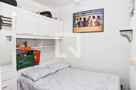 Casa à venda com 400m², 5 quartos e 4 vagasQuarto 2