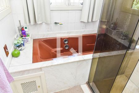 Casa à venda com 400m², 5 quartos e 4 vagasBanheiro da Suíte 3