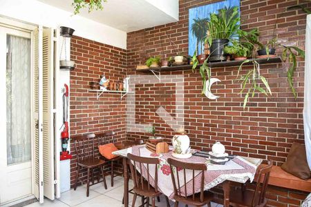 Casa à venda com 400m², 5 quartos e 4 vagasVaranda