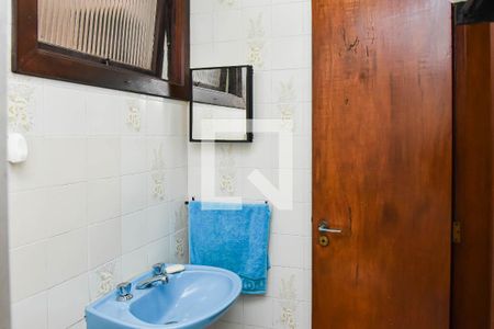 Casa à venda com 400m², 5 quartos e 4 vagasBanheiro 2