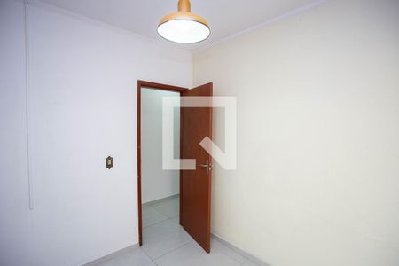 Escritório de casa para alugar com 3 quartos, 261m² em Taboão, Diadema