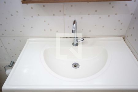 Banheiro 1 de casa para alugar com 3 quartos, 261m² em Taboão, Diadema