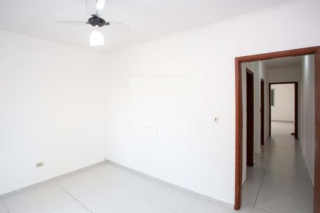 Quarto 2 de casa para alugar com 3 quartos, 261m² em Taboão, Diadema