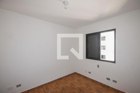 Quarto 1 de apartamento para alugar com 2 quartos, 72m² em Jardim Henriqueta, Taboão da Serra