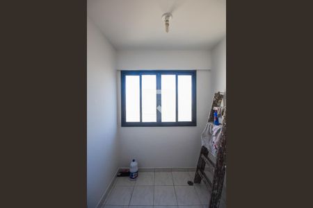 Apartamento para alugar com 72m², 2 quartos e 1 vaga Apartamento para alugar com 72m², 2 quartos e 1 vagaÁrea de serviço
