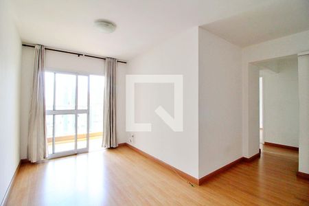 Sala de apartamento para alugar com 2 quartos, 67m² em Vila Guiomar, Santo André