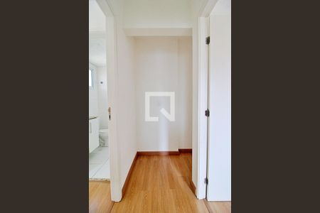 Corredor de apartamento para alugar com 2 quartos, 67m² em Vila Guiomar, Santo André
