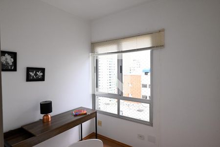 Quarto 1 de apartamento para alugar com 2 quartos, 45m² em Aclimação, São Paulo